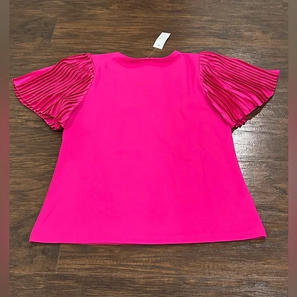 Ann Taylor Women's Pink V-Neck Shirt Sleeve Top Size S - Picture 2 of 7